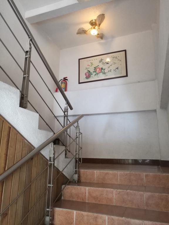 Hotel Ta Ta Chino La Brigada Ngoại thất bức ảnh