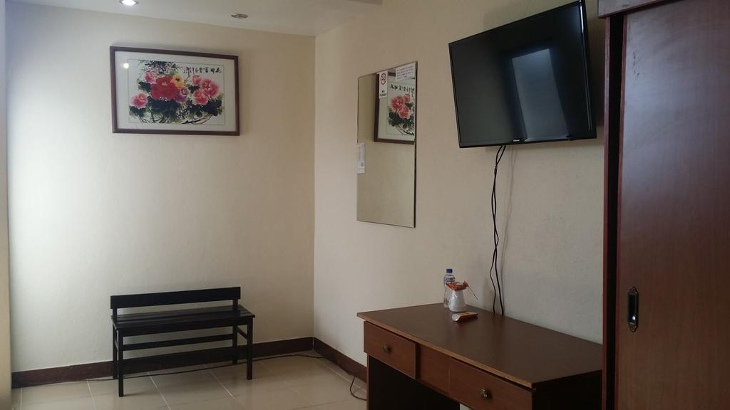 Hotel Ta Ta Chino La Brigada Ngoại thất bức ảnh